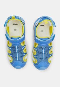 Трекинговые сандалии Bata, желтый