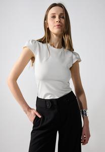 Базовая футболка Anna Field, молочный