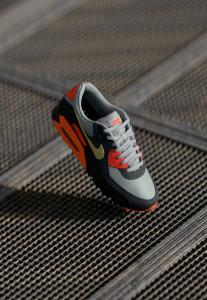 Кроссовки Nike Sportswear AIR MAX 90, Light Smoke Grey/Limelight/Hyper Crimson/Black/Dark Smoke Grey/Dark Grey
