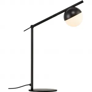 Настольная лампа CONTINA G9 с текстильным кабелем, ручное выдувное опаловое стекло Nordlux, черный