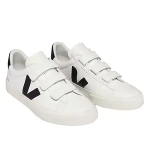 Кроссовки Veja Recife Chfree Leath trainers, белый