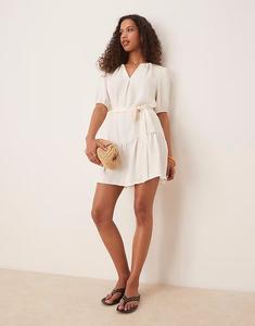 Мини-платье Vila с короткими рукавами и завязкой на талии кремового цвета