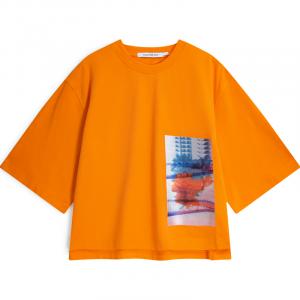 Calvin Klein Футболка женская Orange Red с круглым вырезом, умеренно прямой крой