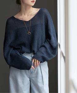 Пуловер с V-образным вырезом и спинкой из бумажной пряжи Kanoko Noble, цвет Navy