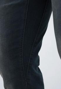 Джинсы облегающего кроя TAILWHEEL PME Legend, темно-синий