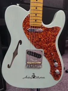 Fender American Professional II Limited Edition Telecaster Seafoam Green 2025 - Зеленый морской пены