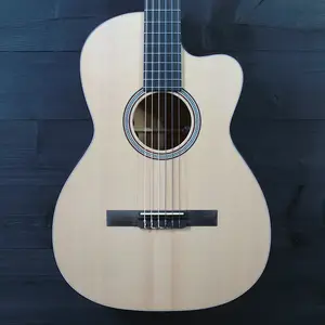 Акустико-электрогитара Martin 000C12-16E с нейлоновыми струнами