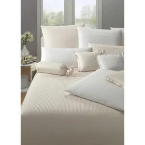 Элегантное постельное белье «Милано» в тонкую полоску Elegante, цвет natur