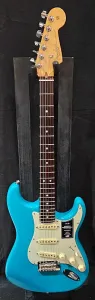 Fender American Professional II Stratocaster - Miami Blue с грифом из палисандра 2021