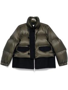 Sacai многослойная куртка-пуховик, зеленый