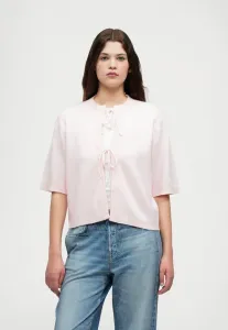 Кардиган onlsimoni Only, Potpourri