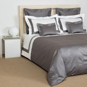 Комплект постельного белья Frette Forever Border Queen с окантовкой, 155х205, серый