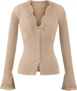 Женская блузка с V-образным вырезом, кружевными вставками и длинными рукавами