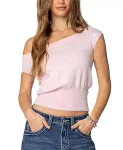 Вязаный топ Микаэла с открытыми плечами Edikted, розовый