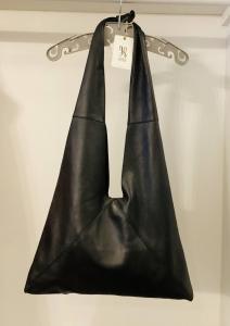 Черный рюкзак Janus через плечо HOBO