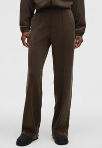 Спортивный костюм lululemon SOFTSTREME PINTUCK MID-RISE , Walnut Crunch/Brown