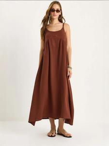 Bianco Lucci Платье в коричневом цвете