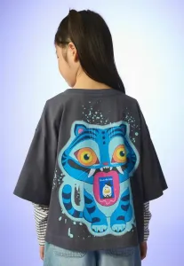 Футболка стандартного кроя с принтом охотников на демонов в стиле k-pop. Next, Grey