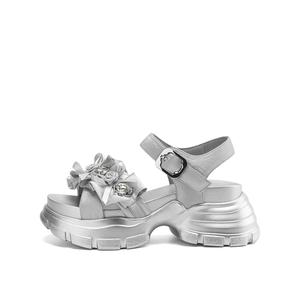 Rosa Bianca Женские сандалии на одной застежке с серебристой овчинной подкладкой, цвет Silver Sheepskin Lining