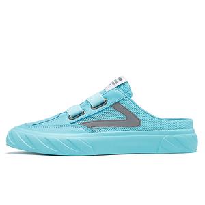 Bull charm Мужские тапочки с резиновой подошвой и закрытым носком в ледяном голубом цвете, цвет Ice Blue