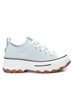 Женские кроссовки на шнуровке Refresh Collection от XTI Xti, черный