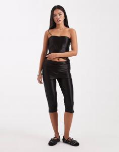 Капри с низкой посадкой из эластичного атласа черного цвета Collusion