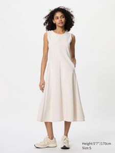 Платье ultra stretch без рукавов Uniqlo, цвет 01 белый