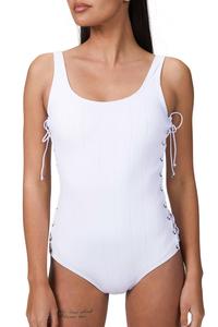 Слитный купальник белого цвета с люверсами AMIR SLAMA