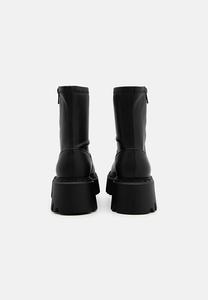 Ботильоны на платформе Even&Odd, черный