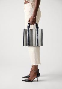 Сумка Ted Baker HARLLEE STRIPED SMALL CROSSBODY BAG, Navy/Blue