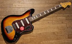 Бас-гитара Squier Classic Vibe VI, расцветка 3-Color Sunburst