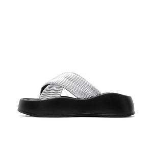 Hotwind Серебряные женские шлепанцы на резиновой подошве с бесшумной противоскользящей износостойкой быстросохнущей амортизацией, цвет Silver