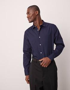 ASOS DESIGN формальная рубашка из поплина, легкая в утюжке, темно-синего цвета