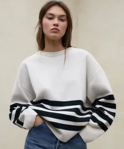 Вязаный свитер из козьей шерсти / Женский вязаный свитер из козьей шерсти