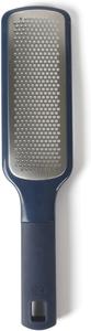 Calphalon Prime ручная терка для сыра из нержавеющей стали с крышкой и резиновой ручкой темно-синий