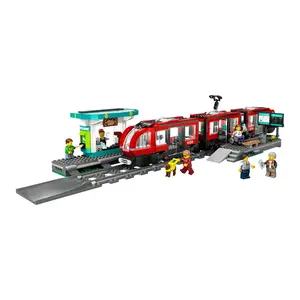 Конструктор Downtown Streetcar And Station Building Blocks 60423 LEGO