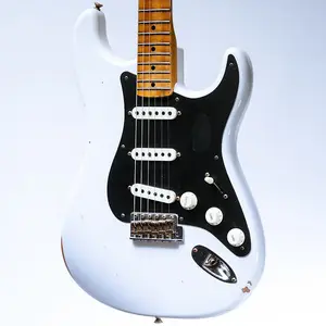 Fender Custom Shop Ancho Poblano Stratocaster Relic в непрозрачном бело-слоновом цвете