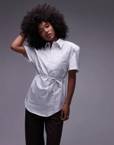 Белая рубашка-поло с подплечниками и поясом ASOS DESIGN