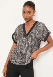 Футболка прямого кроя с v-образным вырезом, короткими рукавами и принтом. Lipsy, Monochrome