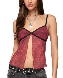 Топ с разрезом спереди и принтом на сетке Edikted, красный