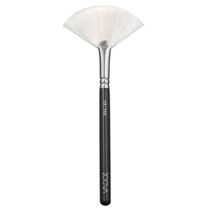 Кисть для пудры 129 fan Zoeva, количество 1 шт.