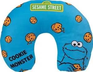 Подушка для шеи "Улица Сезам" с печеньем "Монстр" - удобная дорожная подушка, подушка для шеи в машине и самолете United Labels