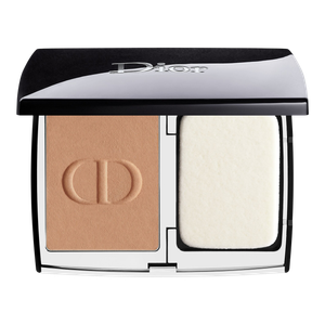 Компактная матирующая тональная основа Forever Natural Matte Velvet Compact Foundation Dior, 5N (dark skin with neutral beige undertones)