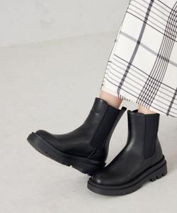 Ботинки с боковой вставкой Avv, цвет Black