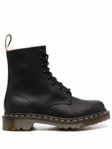 Ботинки Dr. Martens 1460 Serena с искусственным мехом, черный