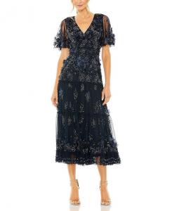 Цветочное платье с декоративными элементами, ярусами и расклешёнными рукавами Mac Duggal, синий