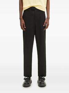 Представляют собой плиссированные брюки Represent, черный