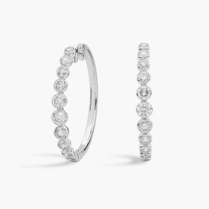 Серьги-кольца с бриллиантами в оправе с градуировкой из 14-каратного белого золота (2 карата) Blue Nile