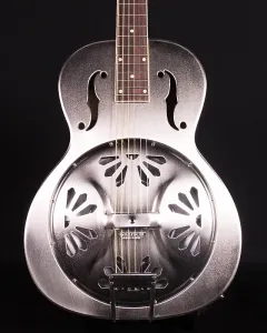 Gretsch Грецш G9221 BobtailTM Резонаторная гитара с круглым вырезом, акустическая/электрическая, корпус из стали