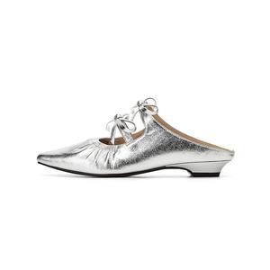 DAPHNE Женские тапочки с резиновой подошвой на закрытом мыске серебристые, цвет Silver